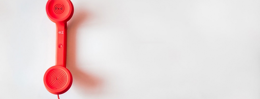 telefono de emergencia en el ascensor