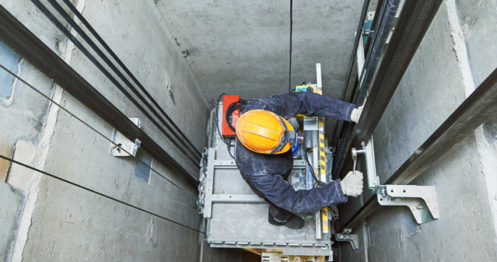 mantenimiento del ascensor